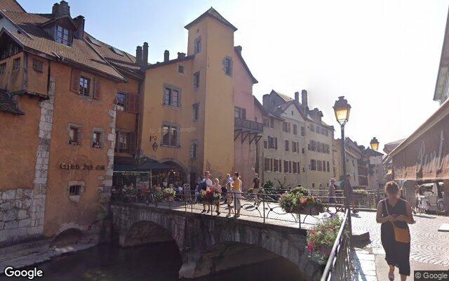 Façade : 9 quai de l'Ile, Annecy