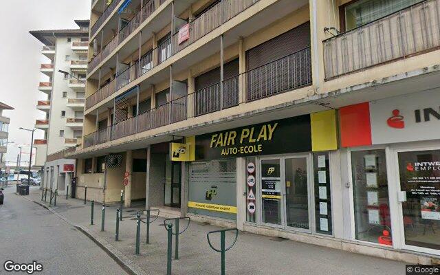 Façade : 2 avenue de Chevêne, Annecy